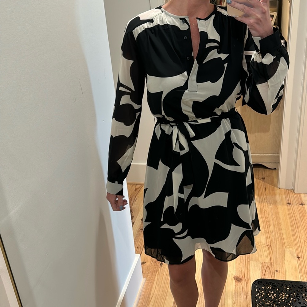 Black & Cream Long Sleeve Dress
